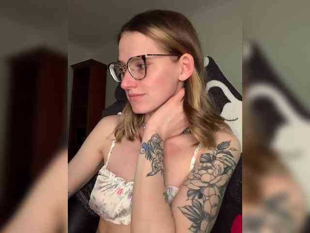 Asya_ webcam