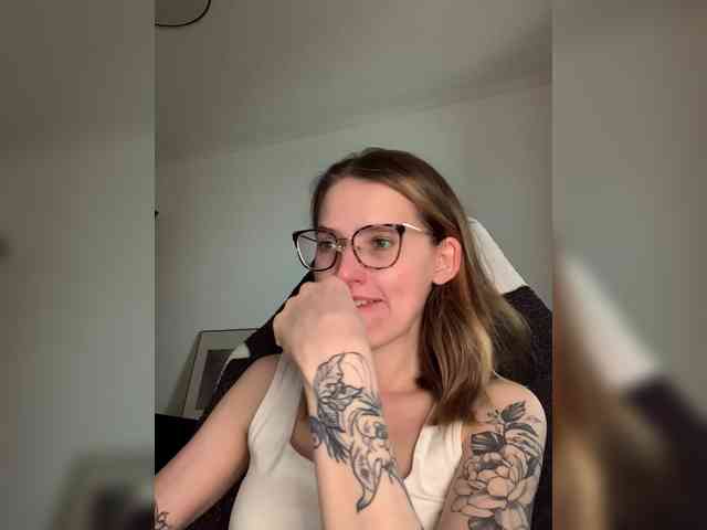 Asya_ webcam