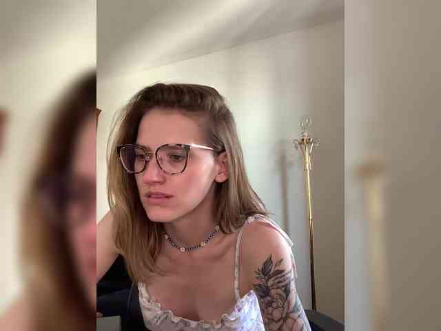 Asya_ webcam