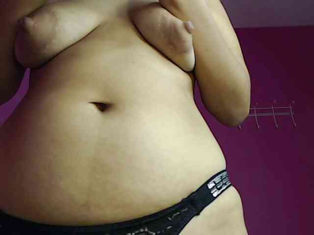 ChristinaVega webcam