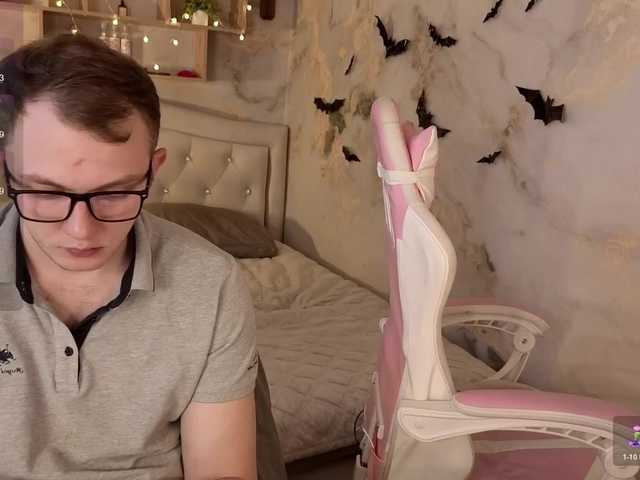 go to chat with Kristallik-1