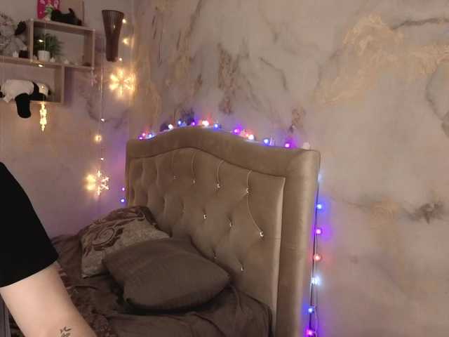 go to chat with Kristallik-1