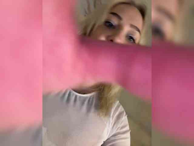 private sex cam Kristallik-1