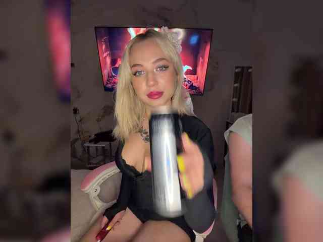 nude videochat Kristallik-1
