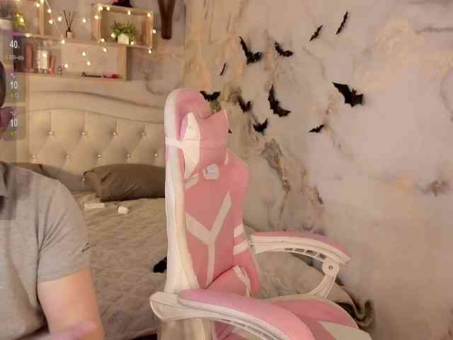 Kristallik-1 Live Webcam on BongaCams