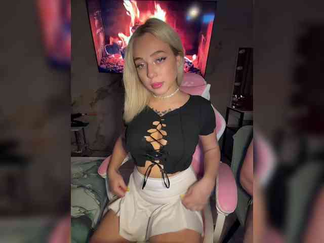 free voyeur cam Kristallik-1