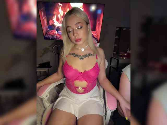 nude video chat Kristallik-1