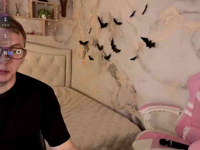 Kristallik-1 Live Webcam on BongaCams