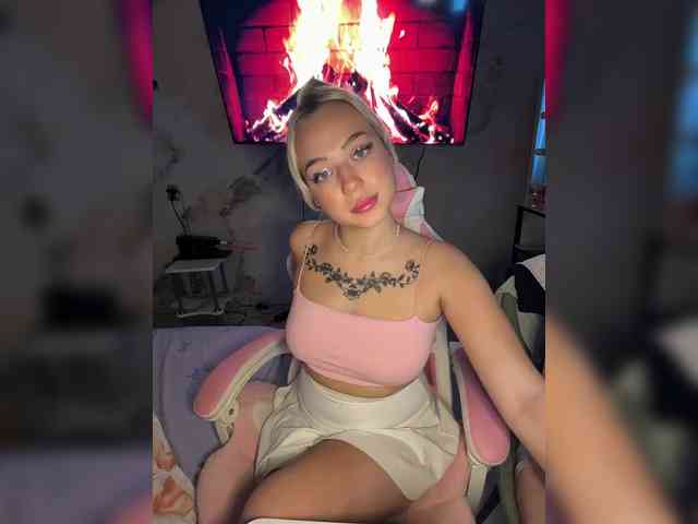 live sex tv Kristallik-1