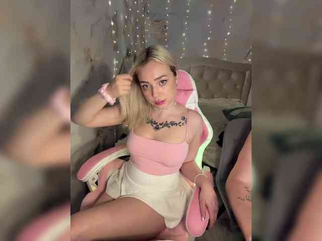 upskirt camera Kristallik-1