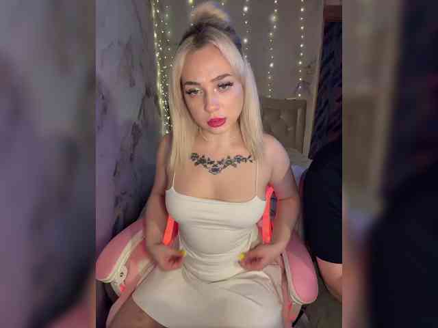 striptease cam Kristallik-1