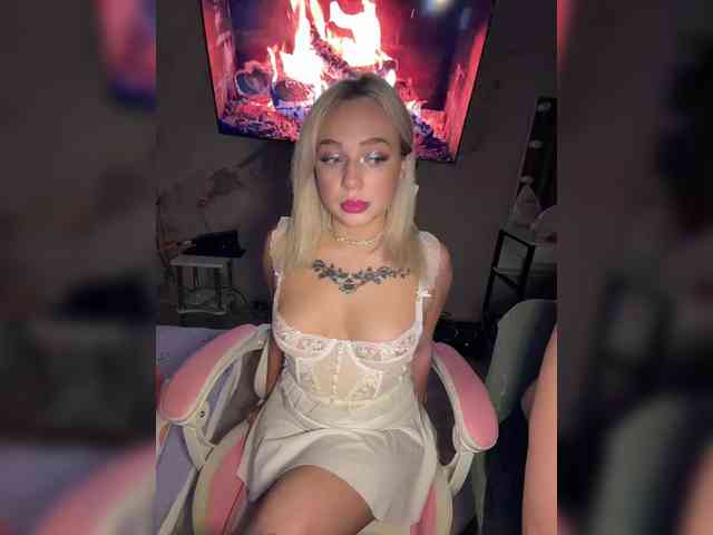 free web cam chat Kristallik-1
