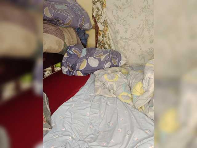 prettycumonme69 from BongaCams