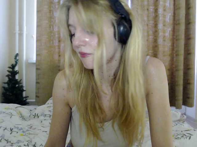 CatinMilkland's BongaCams show and profile