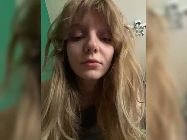 CatinMilkland's BongaCams show and profile