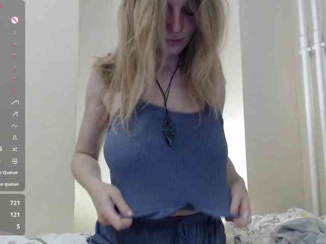 CatinMilkland Live Webcam on BongaCams