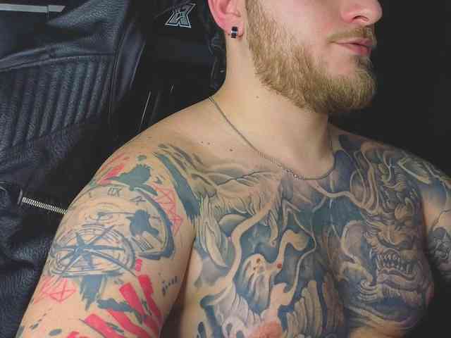 JohhnyLongcock JohhnyLongcock