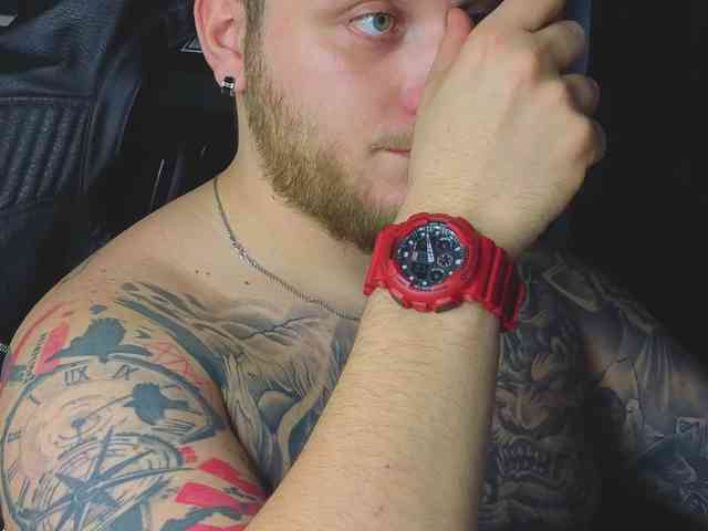 JohhnyLongcock JohhnyLongcock