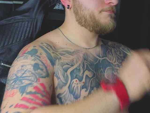 JohhnyLongcock JohhnyLongcock