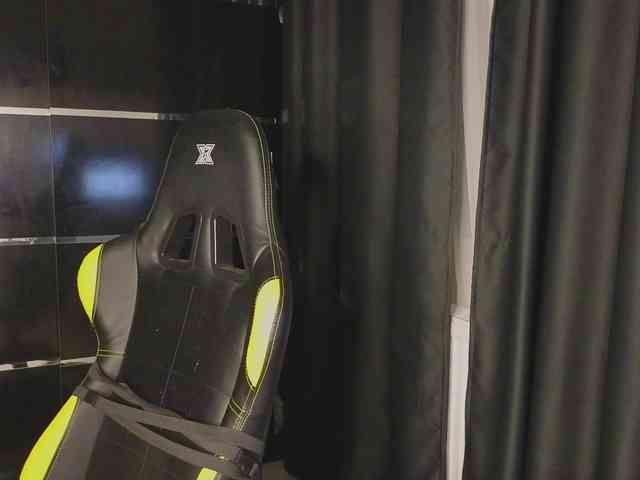 JohhnyLongcock JohhnyLongcock