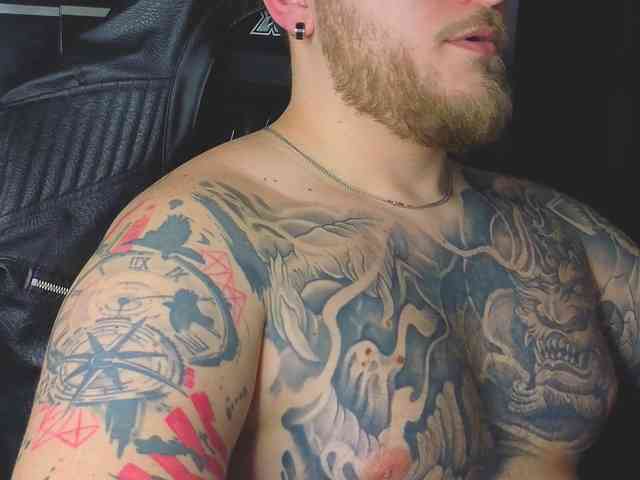 JohhnyLongcock JohhnyLongcock