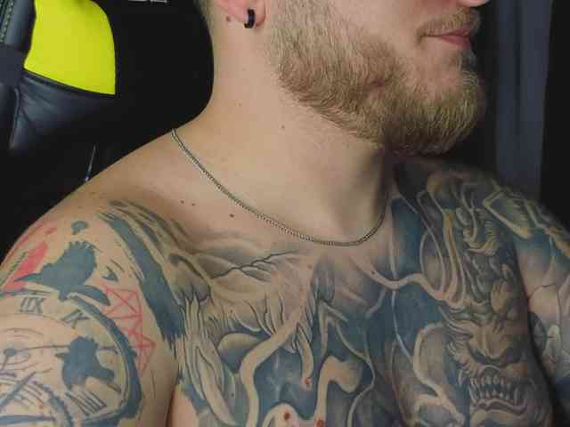 JohhnyLongcock JohhnyLongcock