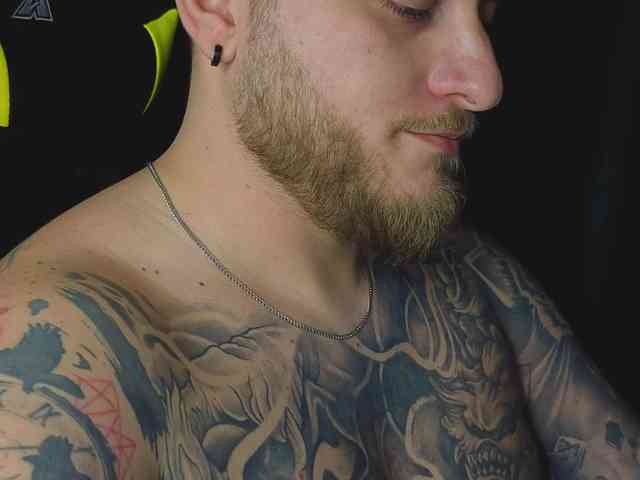 JohhnyLongcock JohhnyLongcock