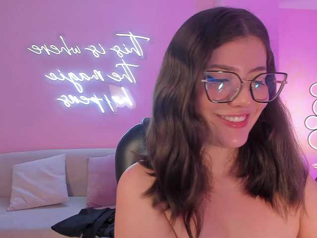 AmberFarrell's BongaCams show and profile