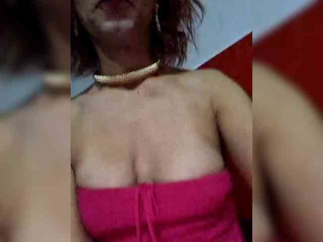 BrunellaTrans Live Webcam on BongaCams