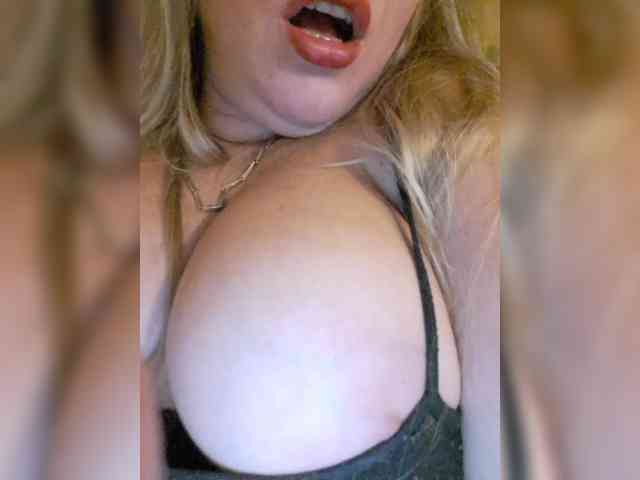 Sexynomad01 webcam