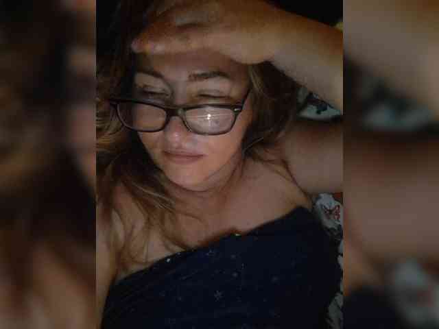 Sexynomad01 webcam
