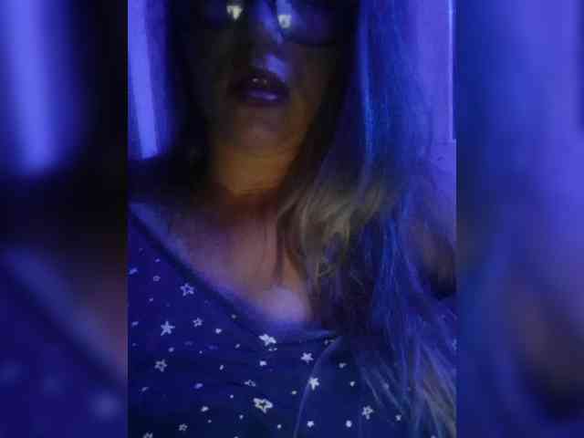 Sexynomad01 webcam