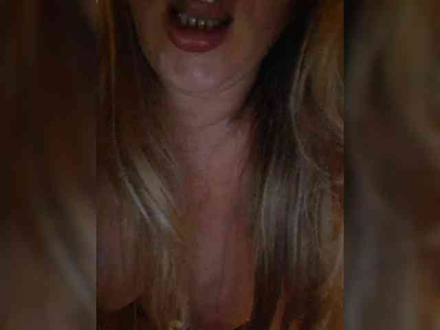 Sexynomad01 webcam