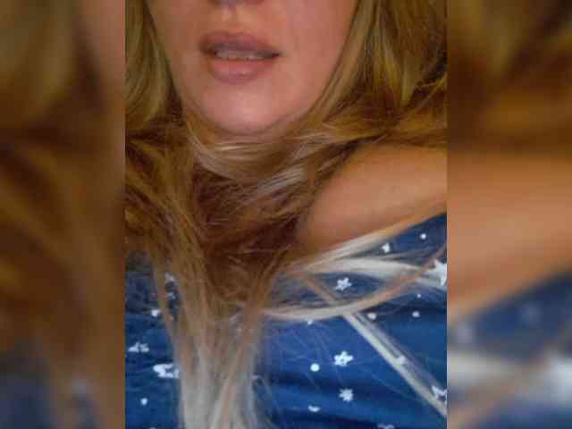 Sexynomad01 webcam