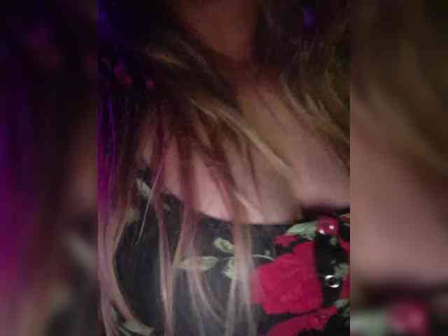 Sexynomad01 webcam