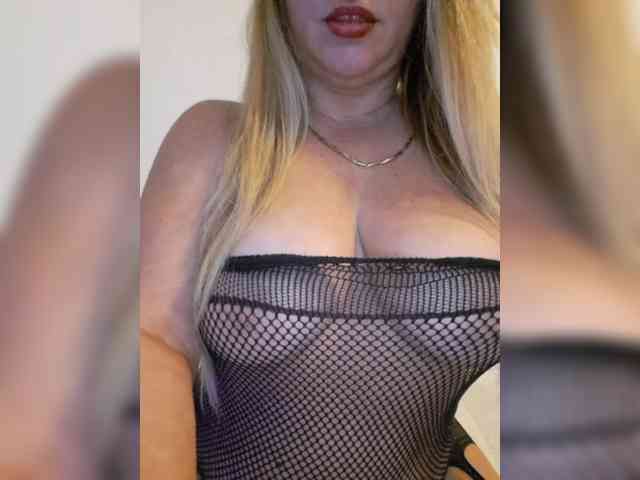 Sexynomad01 webcam