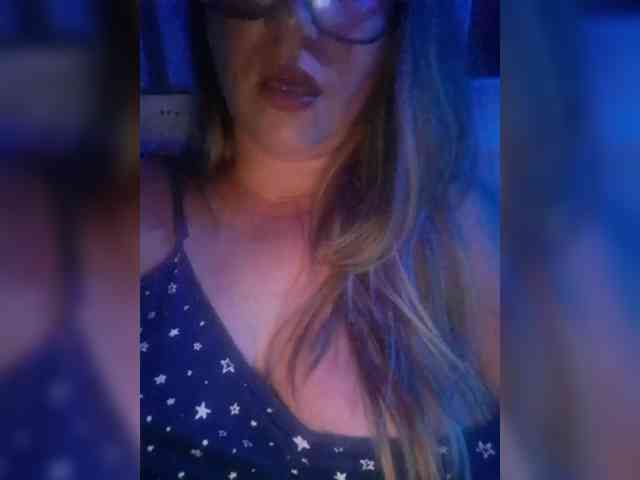 Sexynomad01 webcam