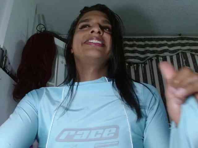 Emilyadamss Live Webcam on BongaCams