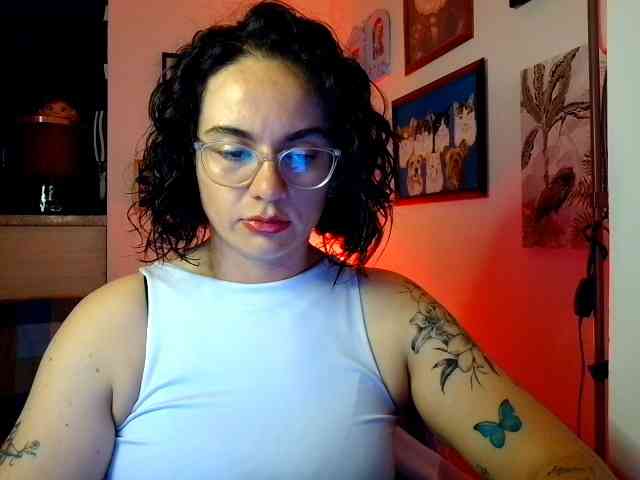 violetkitty2 webcam