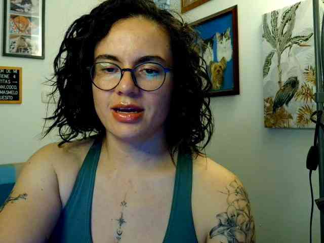 violetkitty2 webcam