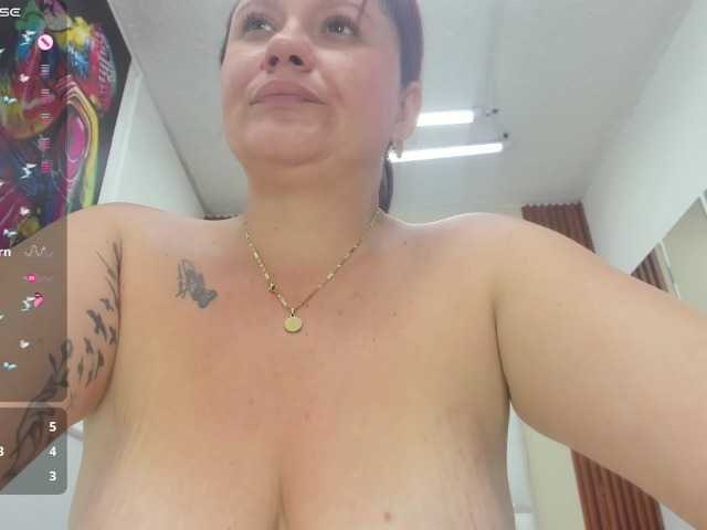 Miranda-vega's BongaCams show and profile