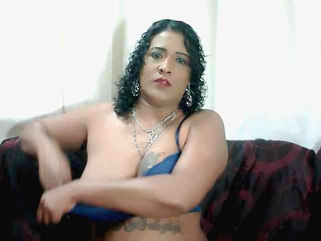 IndianFireBallXXx webcam