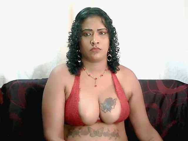 IndianFireBallXXx webcam