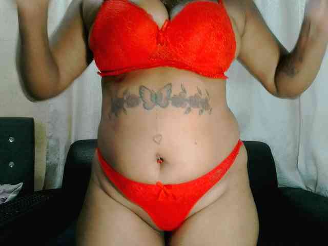 IndianFireBallXXx webcam