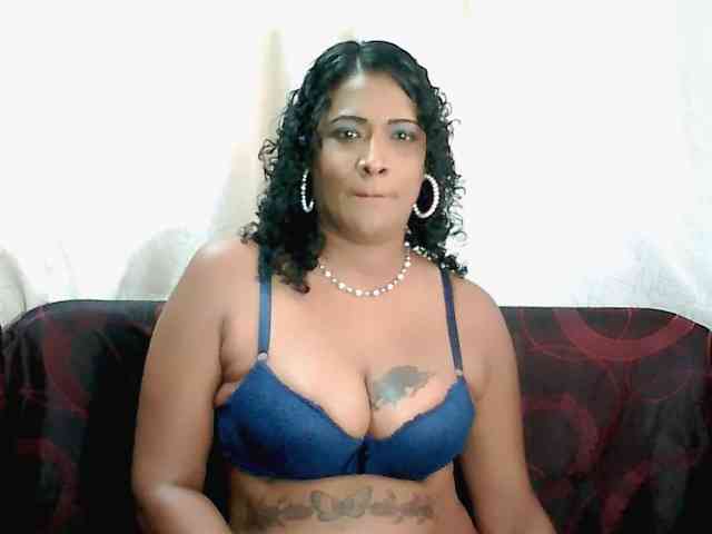 IndianFireBallXXx webcam
