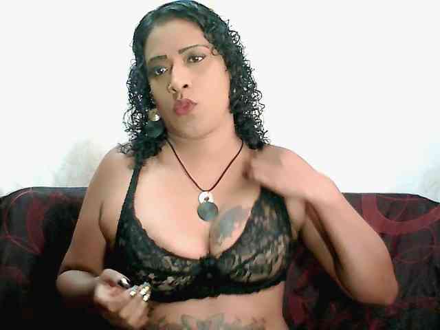IndianFireBallXXx webcam
