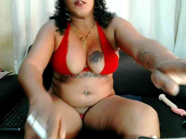 IndianFireBallXXx webcam