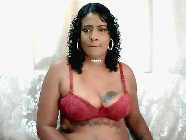IndianFireBallXXx webcam