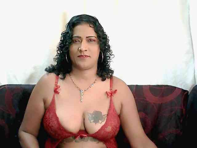 IndianFireBallXXx webcam