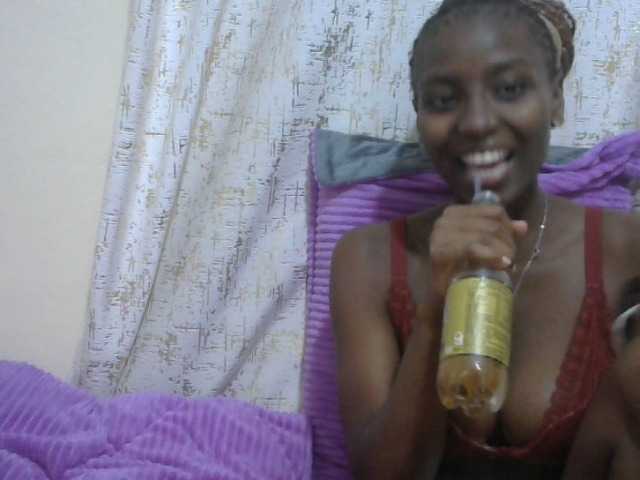 Sexythiny Live Cam on BongaCams